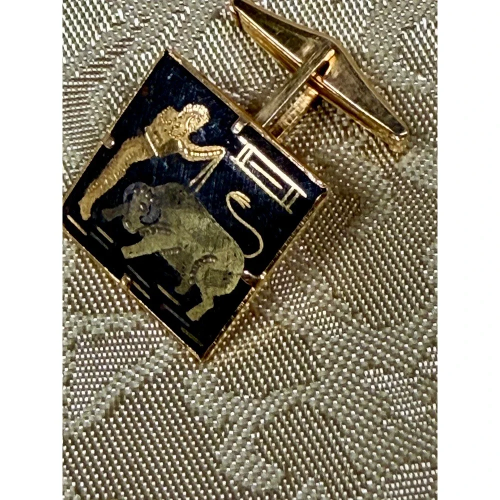 Vintage Damascene Bullfighter Cufflinks Gold Tone Matador Bull Square Spanish